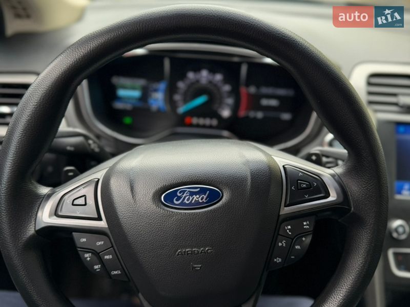 Седан Ford Fusion 2017 в Хмельницькому