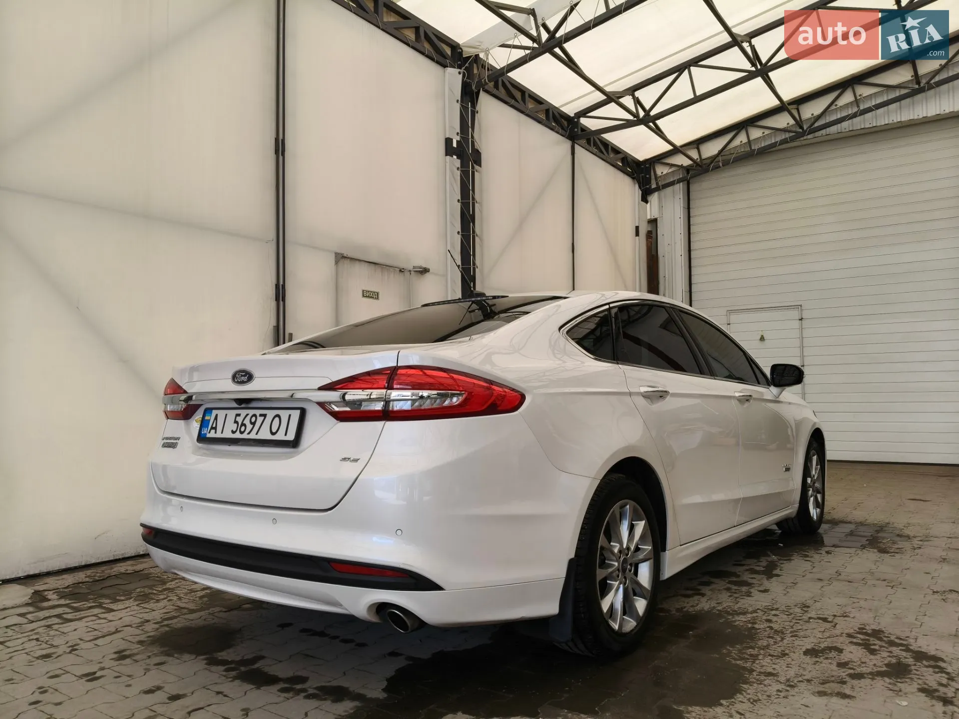 2016 Ford Fusion - мініатюра 15