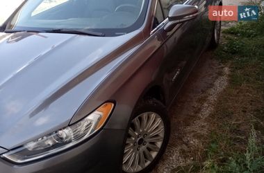 Седан Ford Fusion 2014 в Тернополе