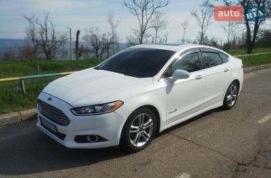 Седан Ford Fusion 2014 в Одесі