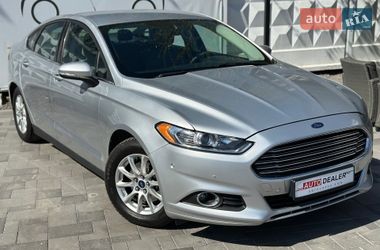 Седан Ford Fusion 2014 в Киеве