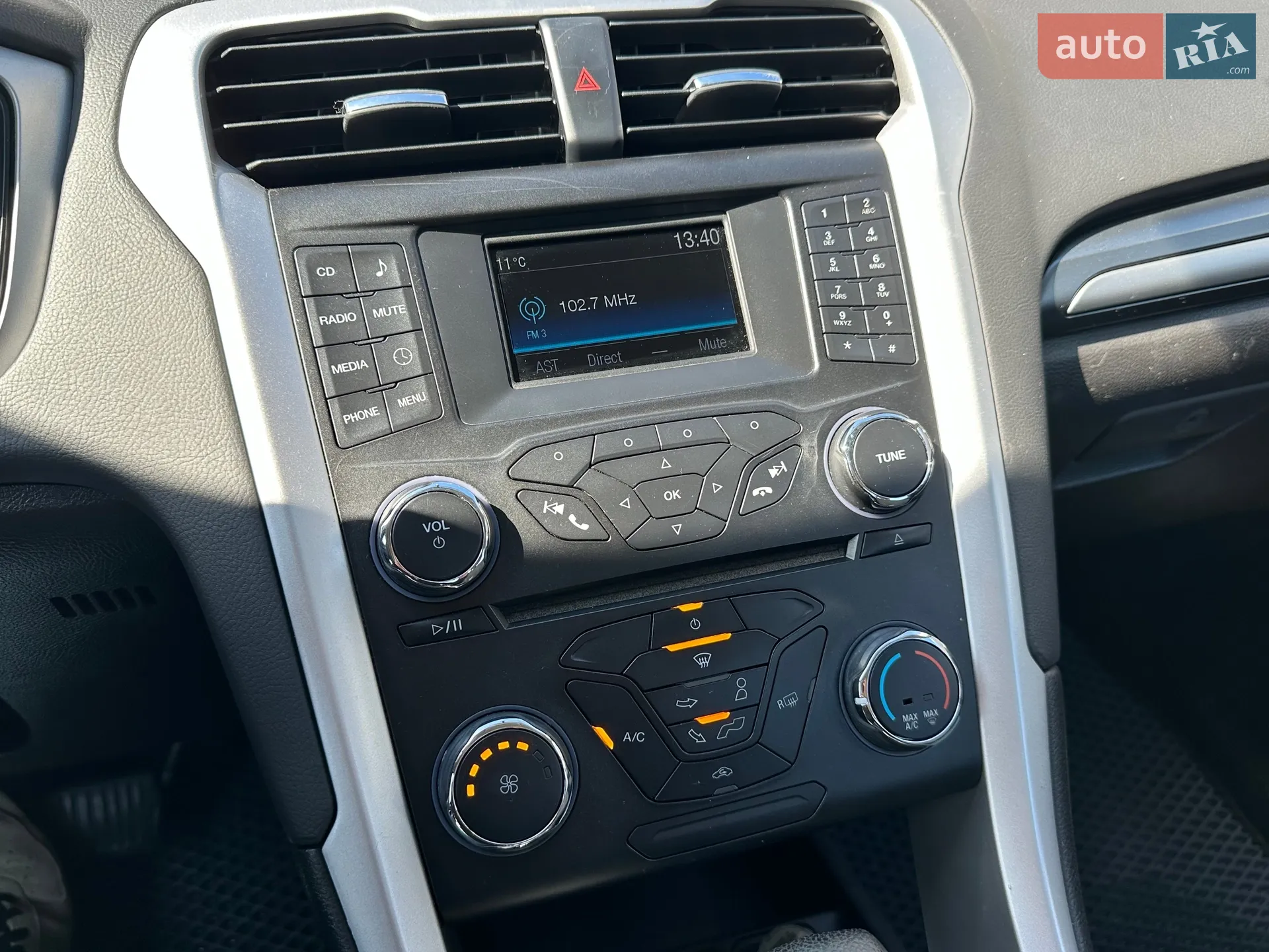 2014 Ford Fusion - мініатюра 26
