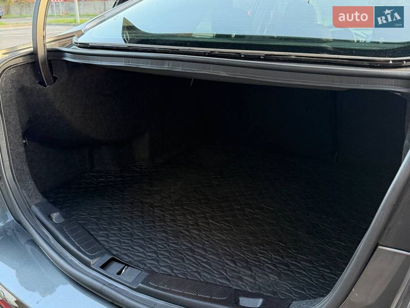 Седан Ford Fusion 2017 в Києві