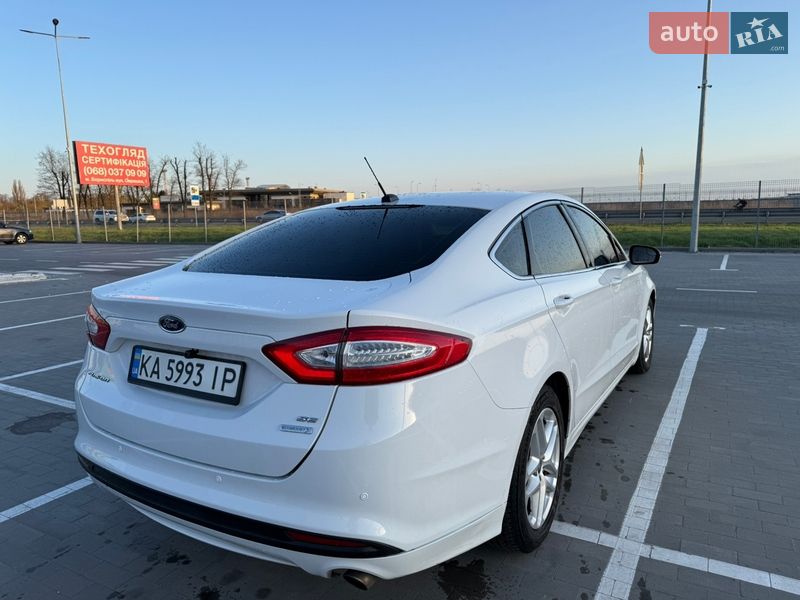 Седан Ford Fusion 2012 в Борисполі