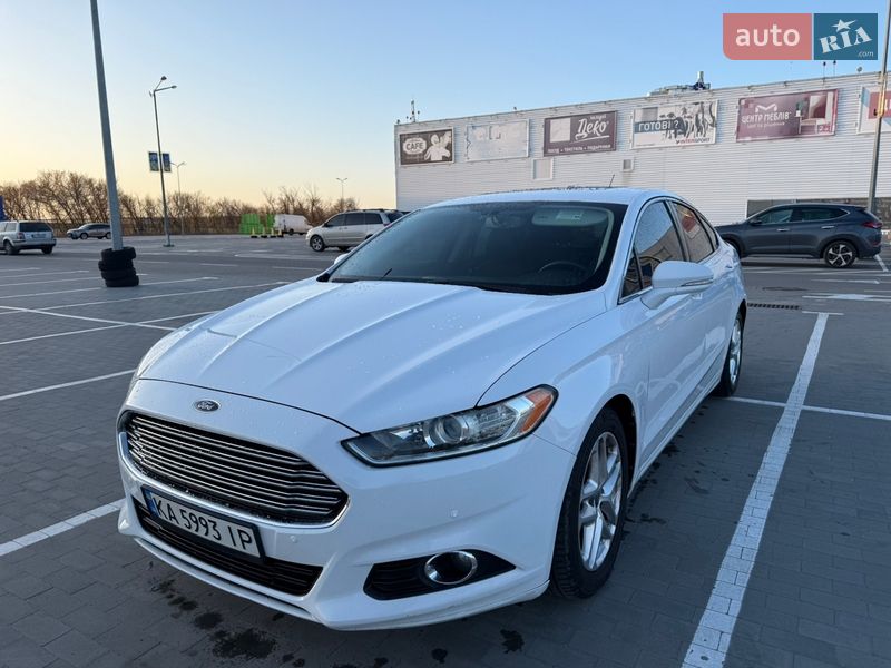 Седан Ford Fusion 2012 в Борисполі