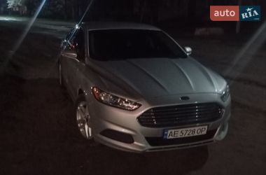 Седан Ford Fusion 2015 в Кропивницькому