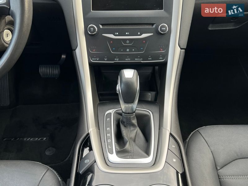 Седан Ford Fusion 2014 в Киеве