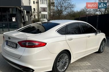 Седан Ford Fusion 2014 в Ивано-Франковске