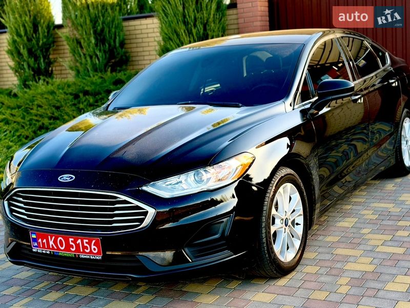 Ford Fusion 2020
