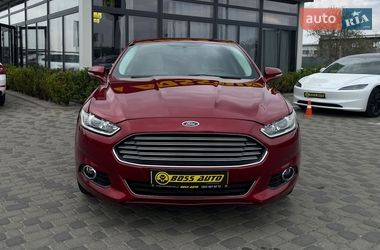 Седан Ford Fusion 2016 в Мукачево