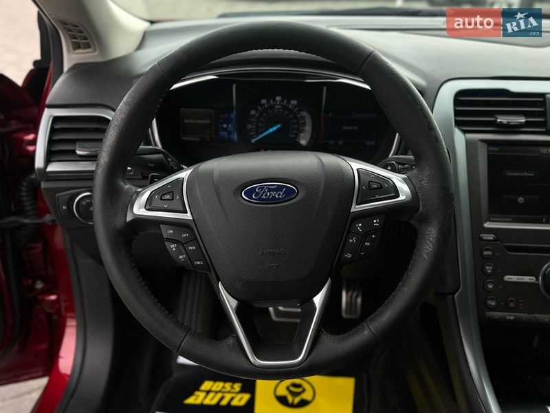 Седан Ford Fusion 2016 в Мукачево