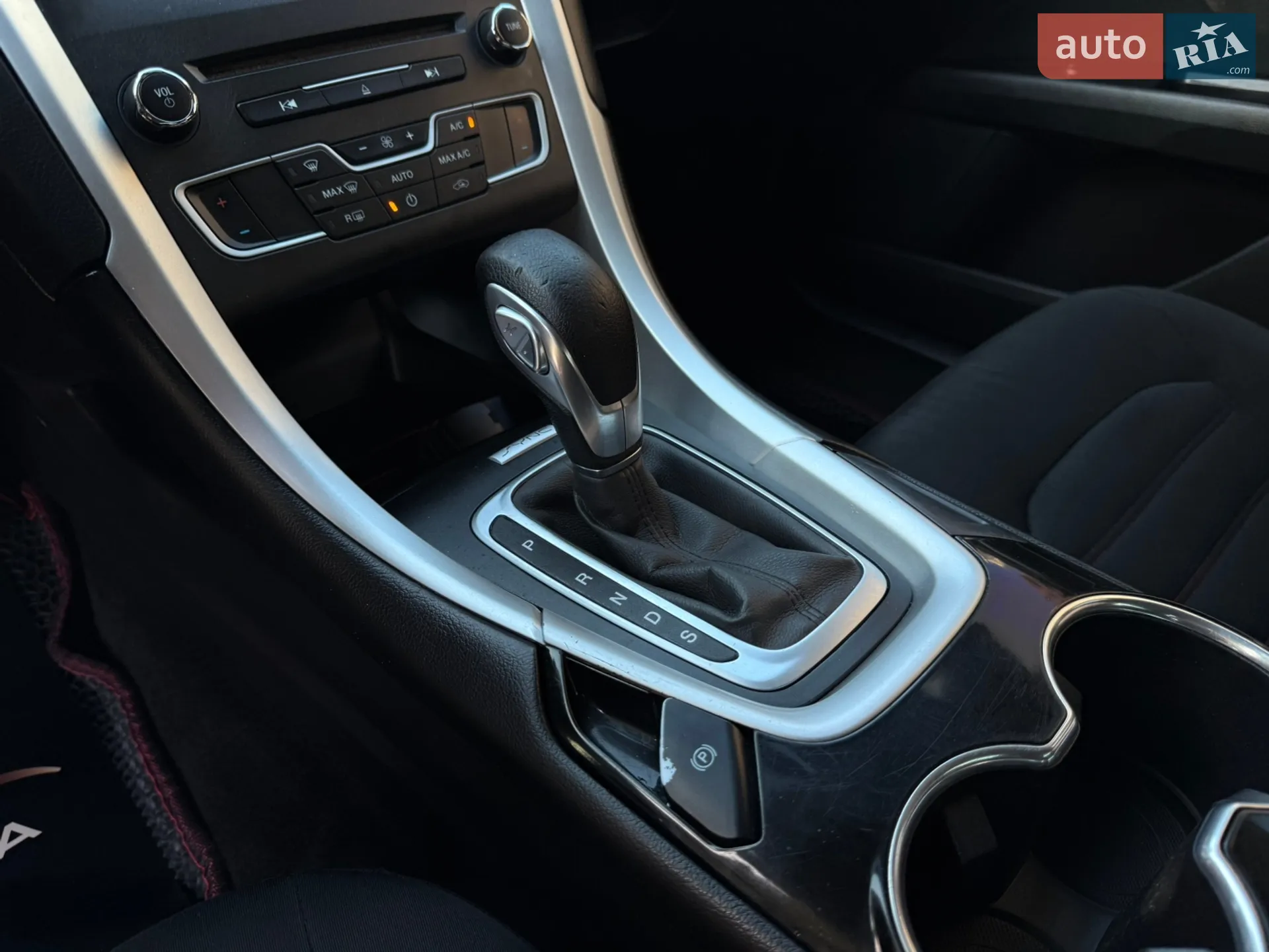 2015 Ford Fusion - мініатюра 53