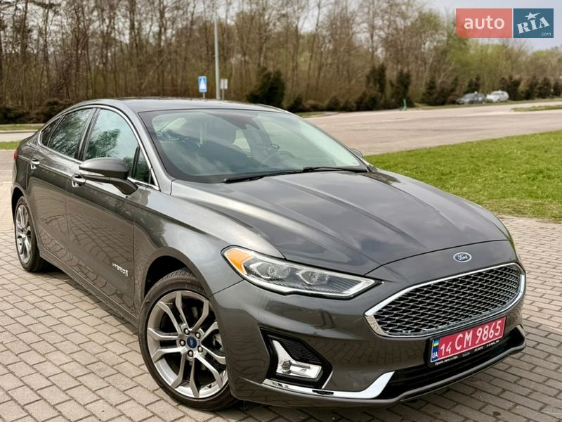 Ford Fusion 2019