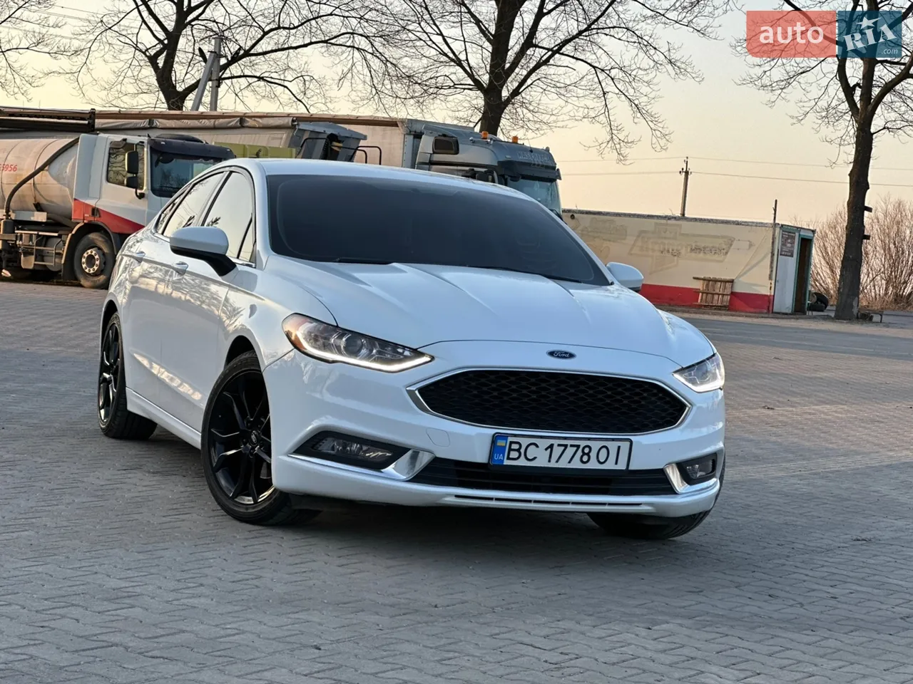 2017 Ford Fusion - мініатюра 18
