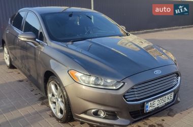 Седан Ford Fusion 2014 в Днепре
