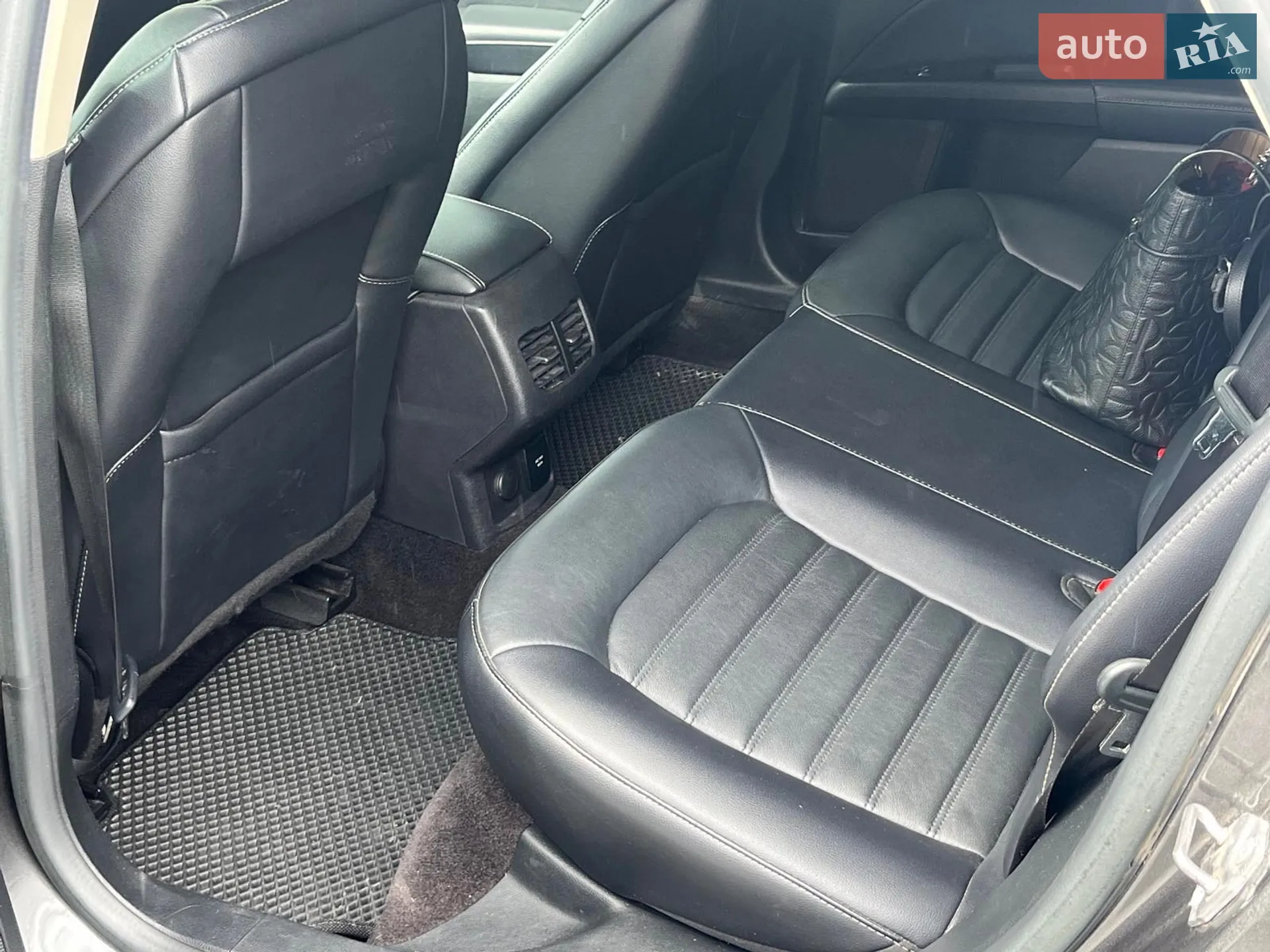 2016 Ford Fusion - мініатюра 26