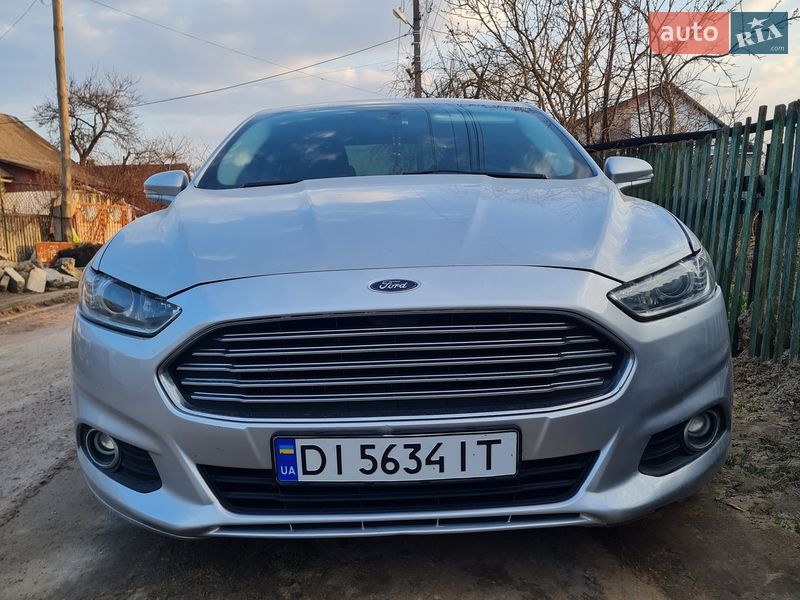 Ford Fusion 2015