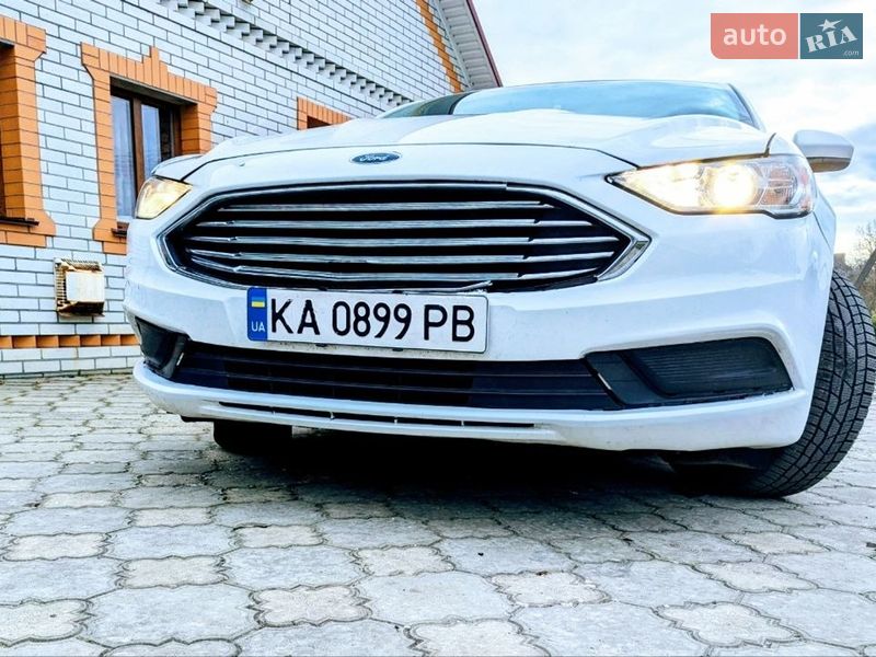 Ford Fusion 2017