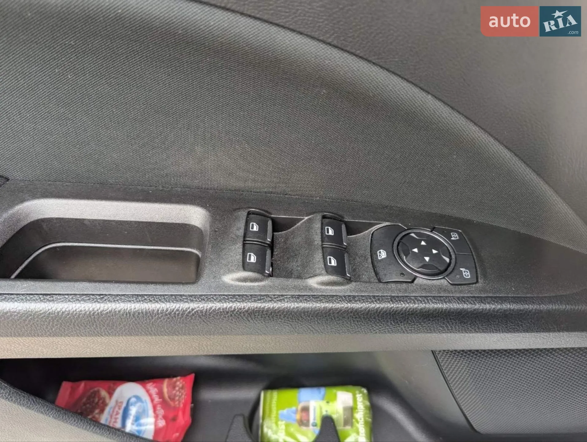 2017 Ford Fusion - мініатюра 21