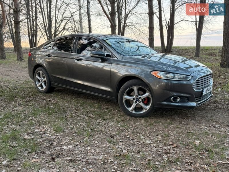 Ford Fusion 2015