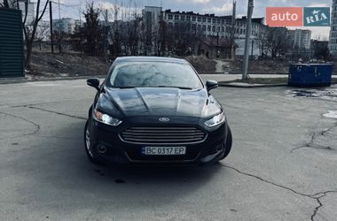 Седан Ford Fusion 2014 в Львове