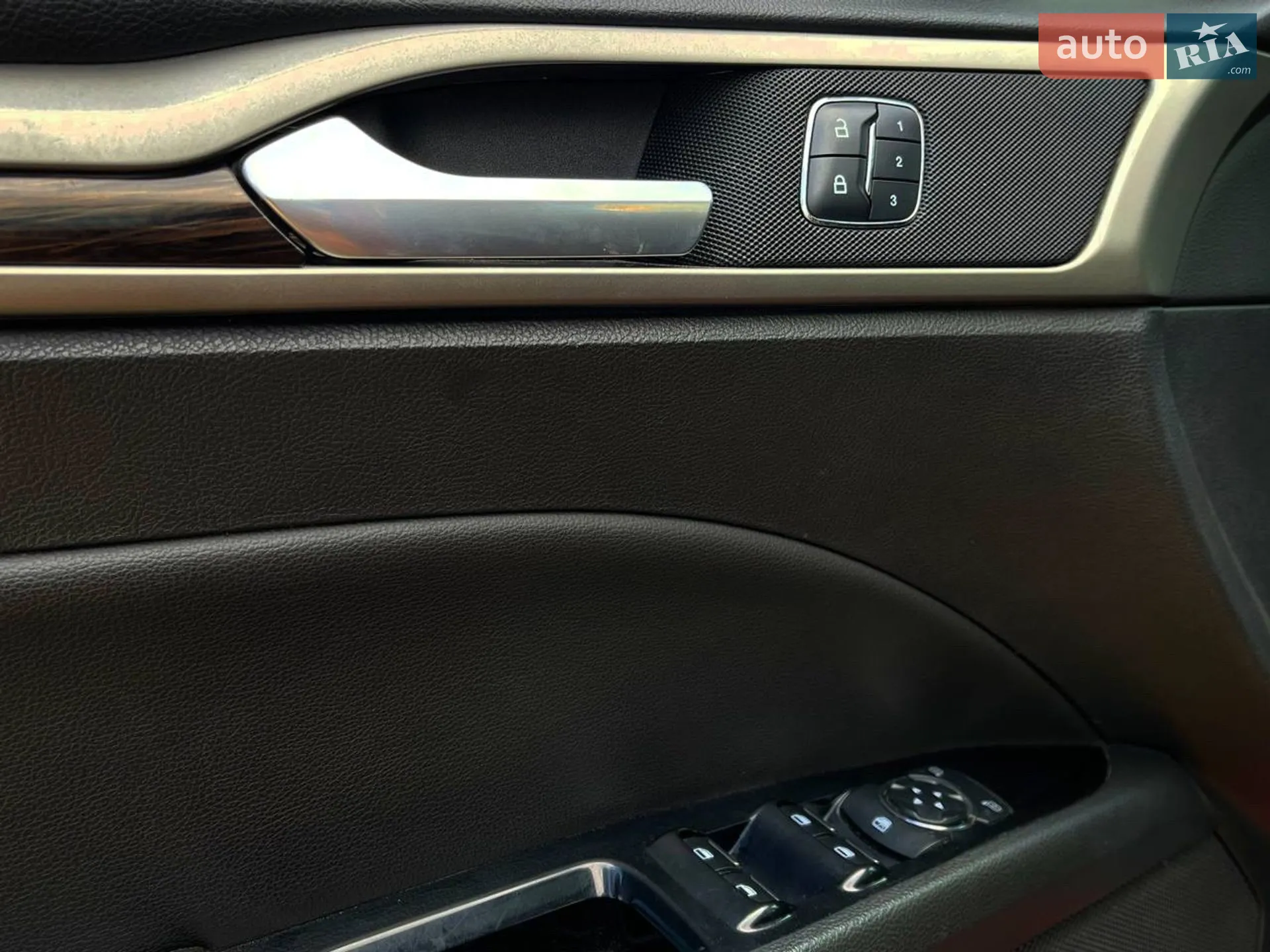 2016 Ford Fusion - мініатюра 8