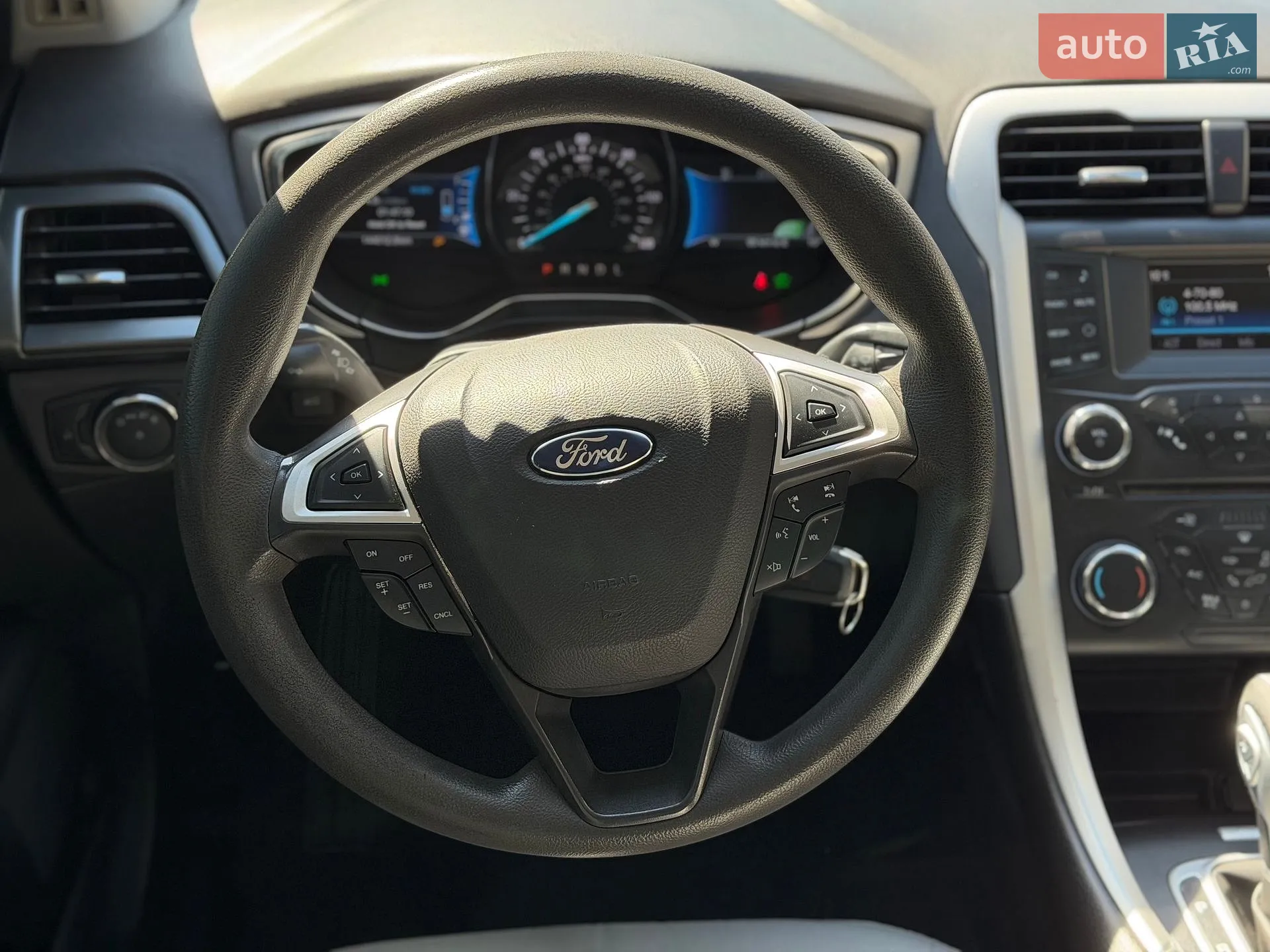 2015 Ford Fusion - мініатюра 32