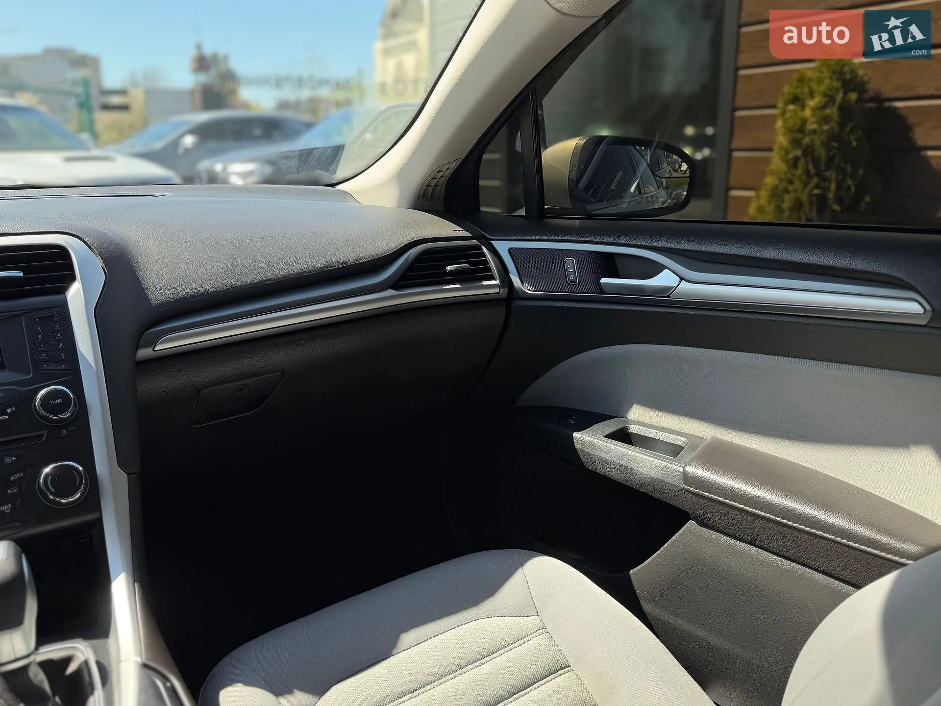 2015 Ford Fusion - мініатюра 39
