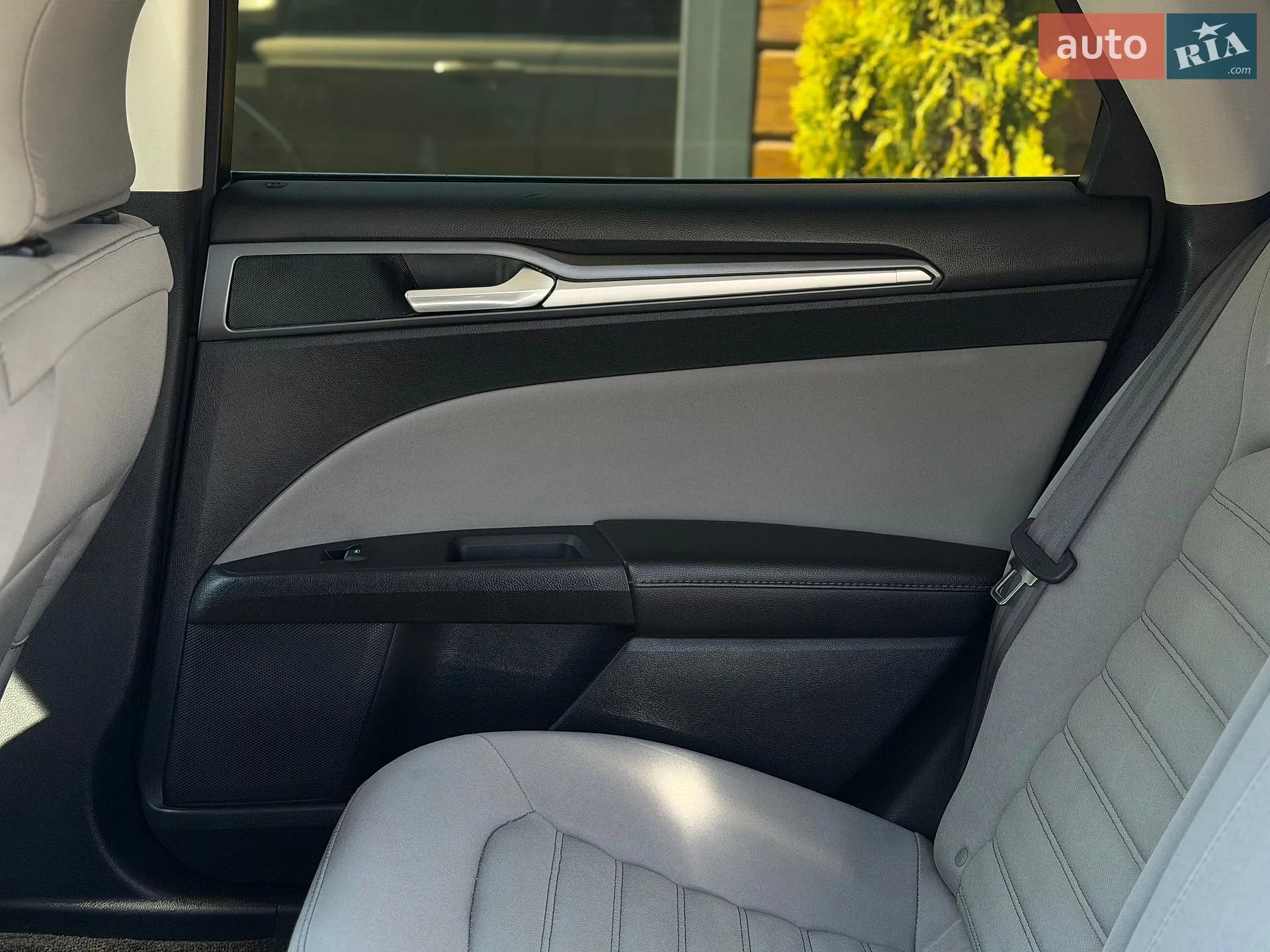 2015 Ford Fusion - мініатюра 44