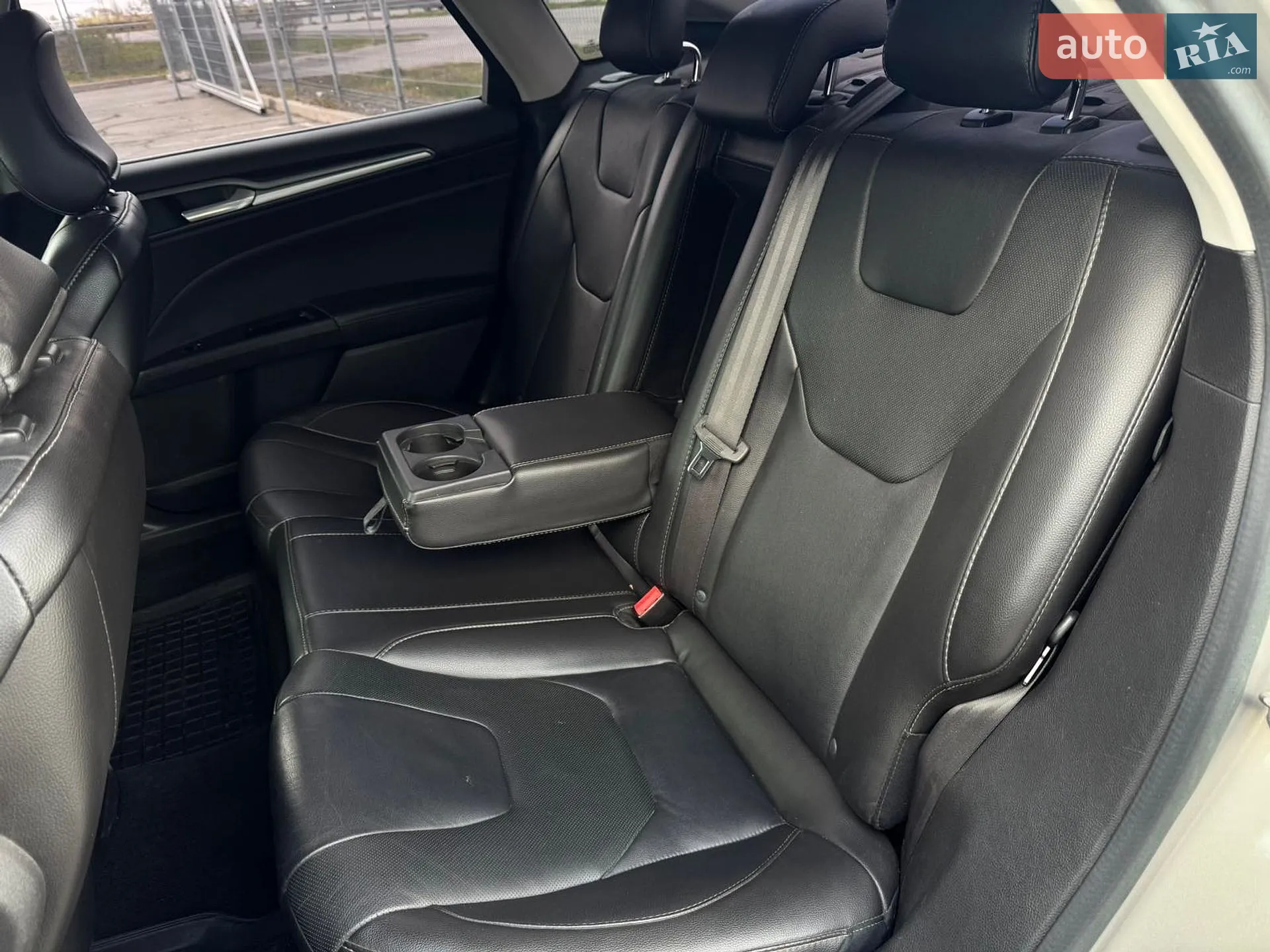 2015 Ford Fusion - мініатюра 21