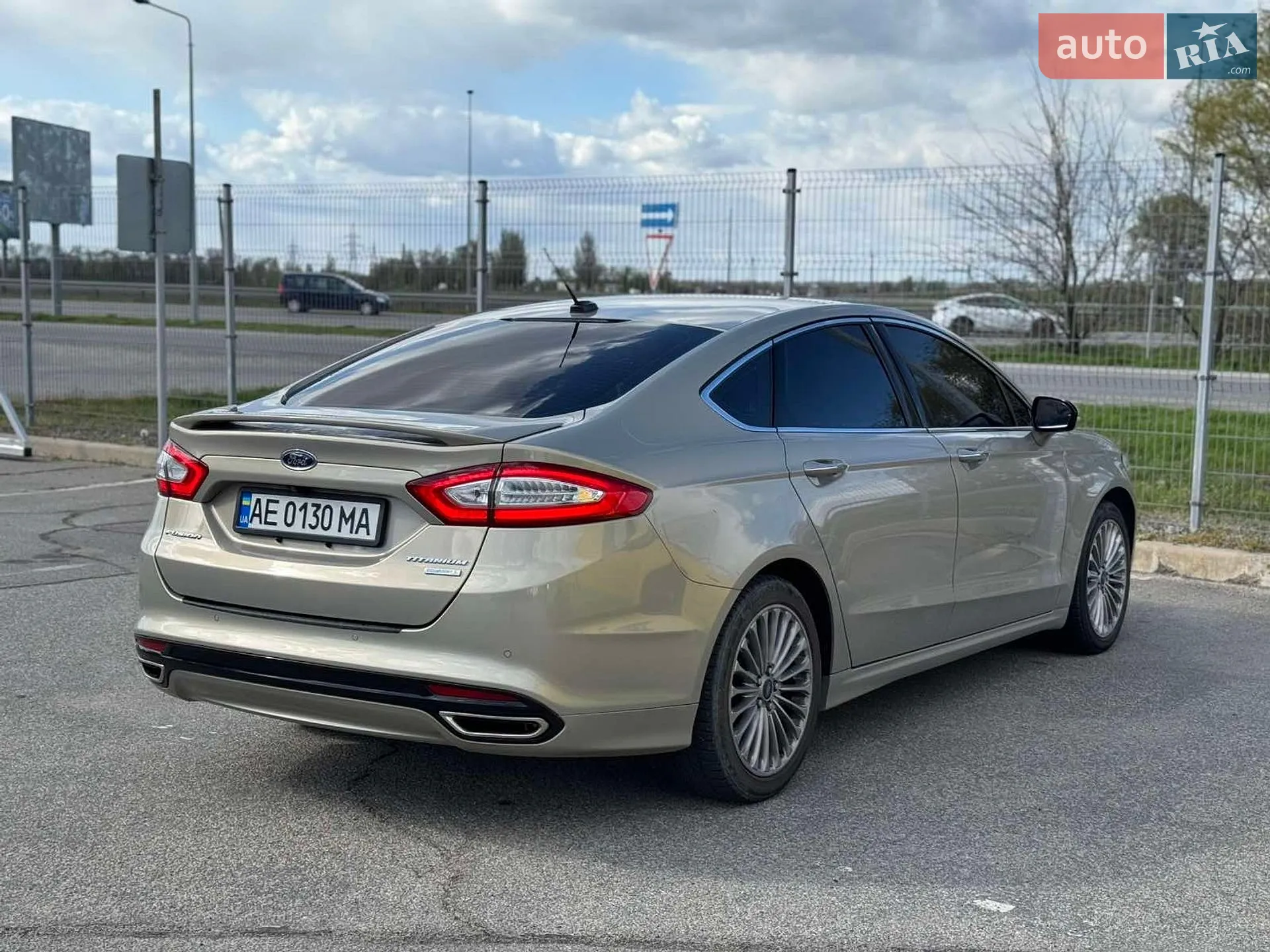 2015 Ford Fusion - мініатюра 9