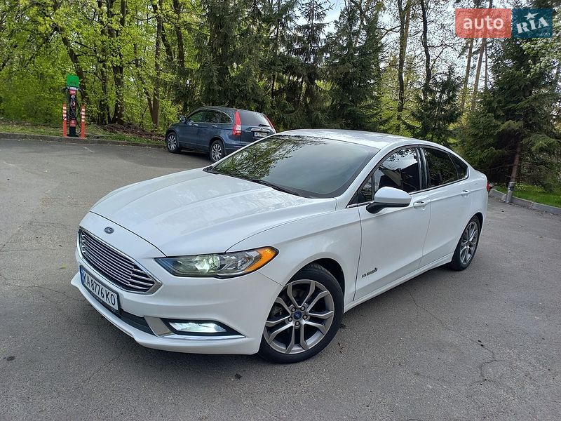 Ford Fusion 2016