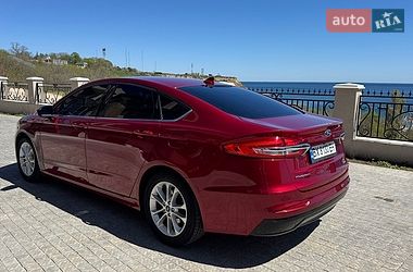 Седан Ford Fusion 2019 в Одессе