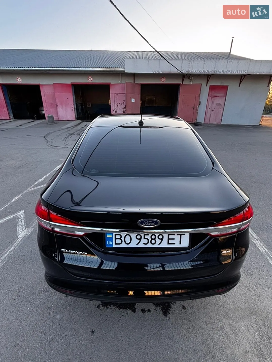 Ford Fusion 2017 VIN 3FA6P0H7XHR374950 фото оголошення 3 з 13