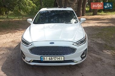 Седан Ford Fusion 2019 в Полтаве