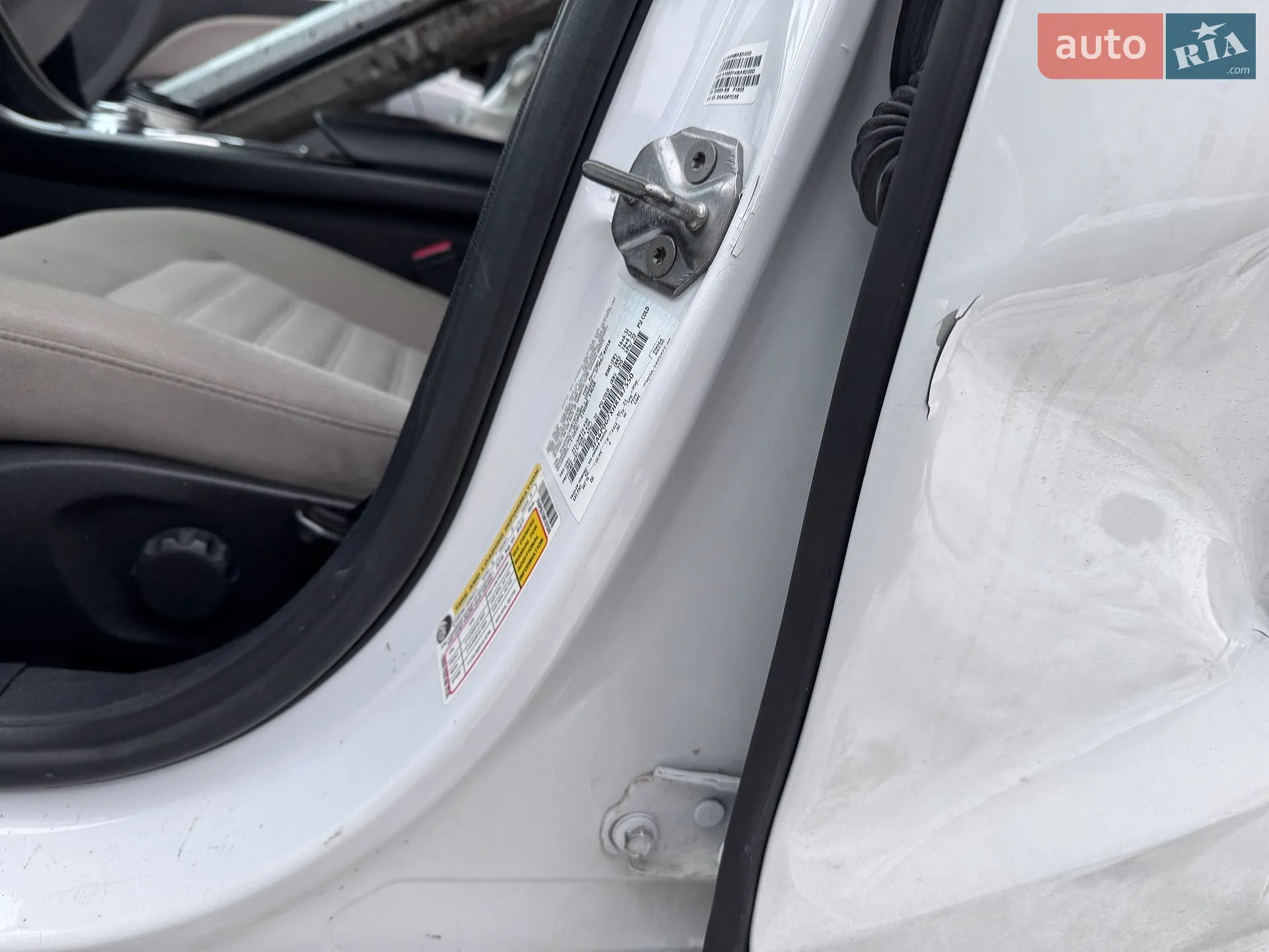 2016 Ford Fusion - мініатюра 33