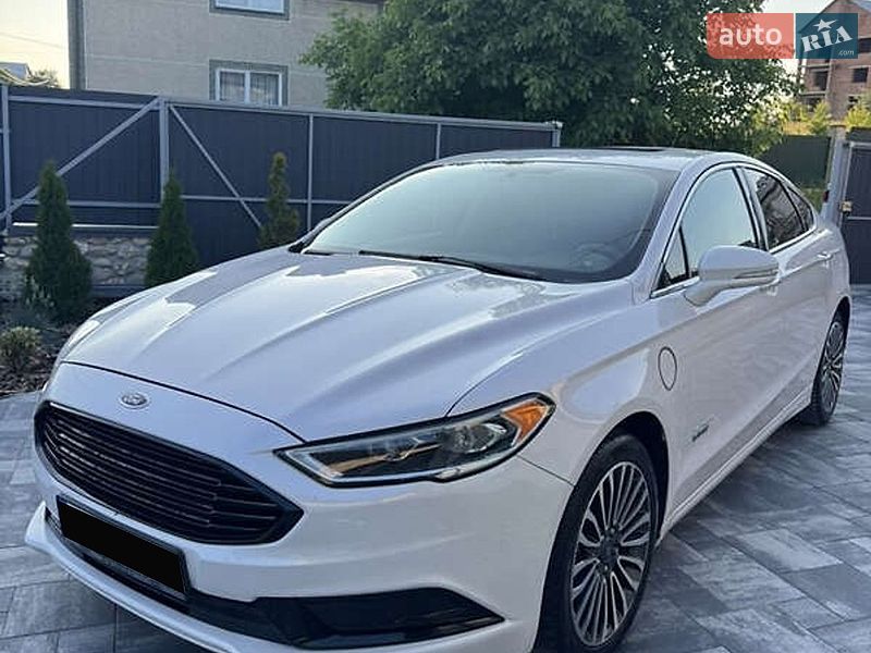 Ford Fusion 2017