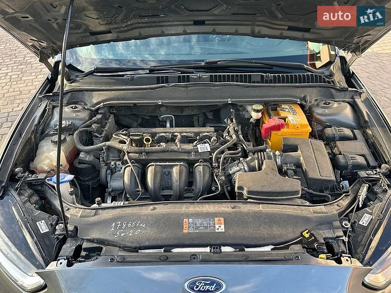 Седан Ford Fusion 2014 в Калуше