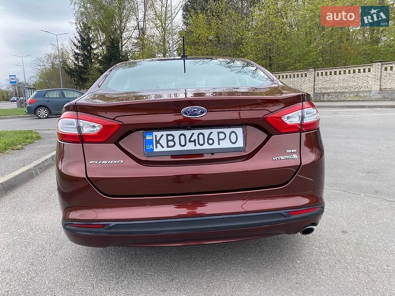 Седан Ford Fusion 2015 в Вінниці