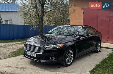 Седан Ford Fusion 2014 в Хмельницькому