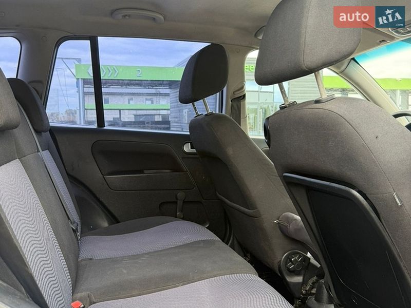 Хетчбек Ford Fusion 2011 в Кам'янець-Подільському