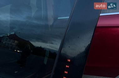 Седан Ford Fusion 2015 в Ужгороді
