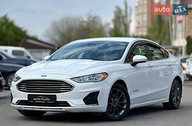 Седан Ford Fusion 2019 в Одессе