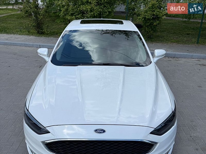 Седан Ford Fusion 2016 в Днепре