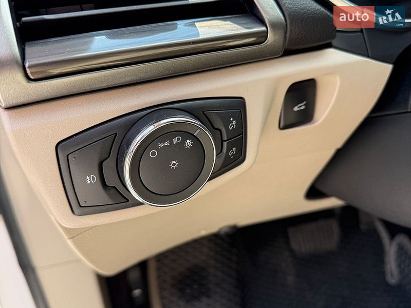 Седан Ford Fusion 2016 в Днепре