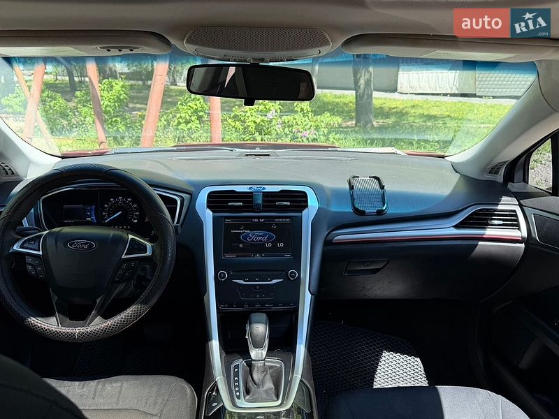 Седан Ford Fusion 2013 в Запоріжжі