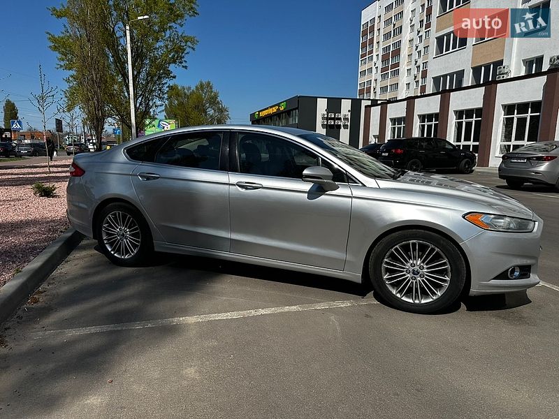 Седан Ford Fusion 2013 в Киеве