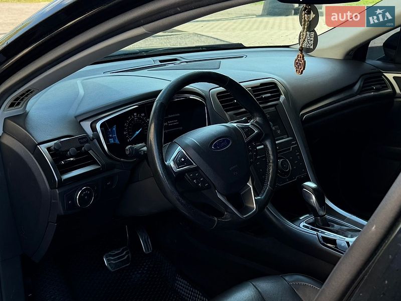 Седан Ford Fusion 2013 в Киеве