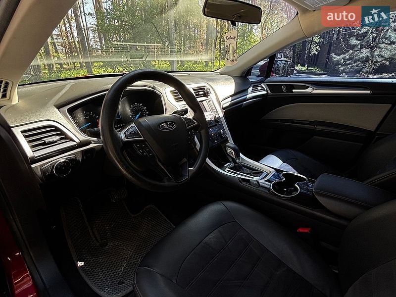 Седан Ford Fusion 2014 в Білогородці
