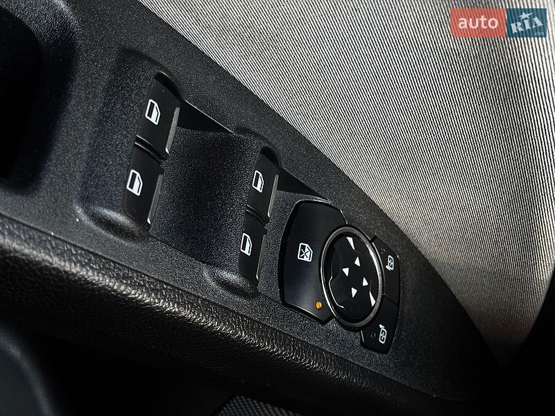 Седан Ford Fusion 2014 в Білогородці